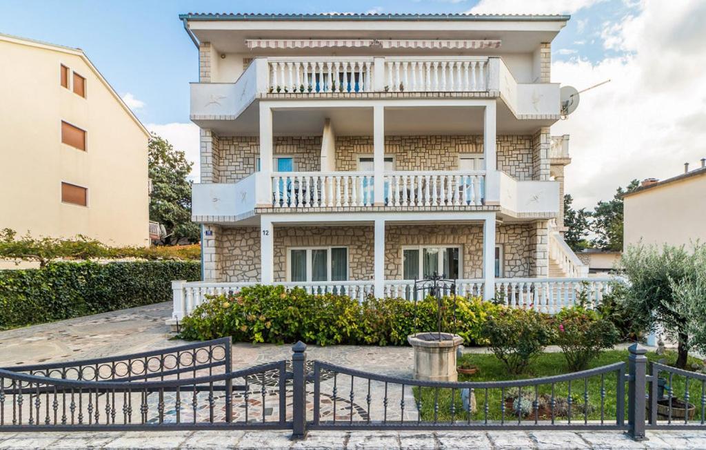 App 4+1 S Dvije Spavace Sobe Apartment *